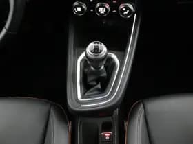 Renault Clio thumbnail 30