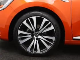 Renault Clio thumbnail 37