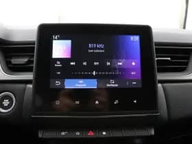 Renault Captur thumbnail 18