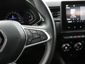 Renault Captur thumbnail 25