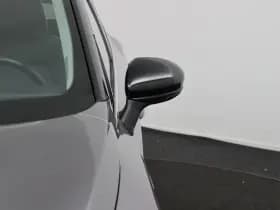 Renault Captur thumbnail 35