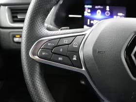Renault Captur thumbnail 25