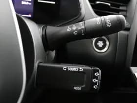 Renault Captur thumbnail 29