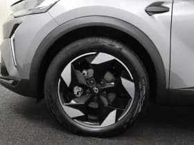 Renault Captur thumbnail 38