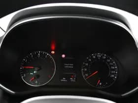 Renault Clio thumbnail 17
