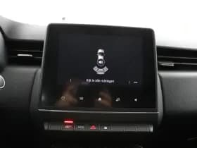 Renault Clio thumbnail 19