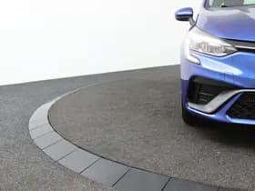 Renault Clio thumbnail 33