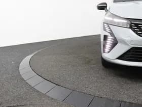 Renault Clio thumbnail 35