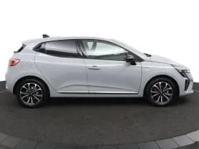 Renault Clio thumbnail 6