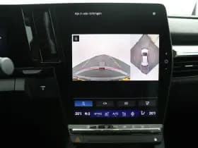 Renault Mégane E-Tech thumbnail 19
