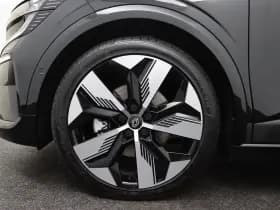 Renault Mégane E-Tech thumbnail 36