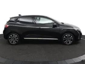 Renault Clio thumbnail 6