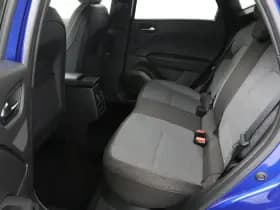 Renault Captur thumbnail 14