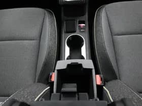 Renault Captur thumbnail 16