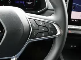 Renault Captur thumbnail 26