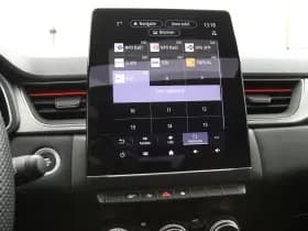 Renault Captur thumbnail 18