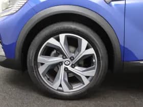 Renault Captur thumbnail 38