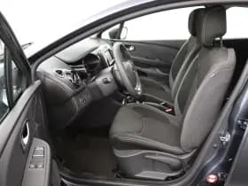 Renault Clio thumbnail 13
