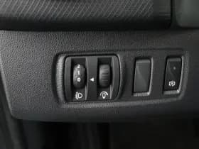 Renault Clio thumbnail 30