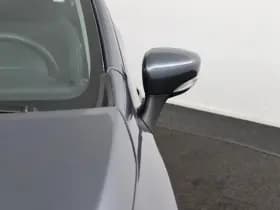 Renault Clio thumbnail 34
