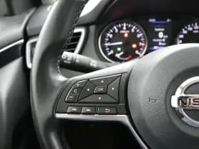 Nissan Qashqai thumbnail 24