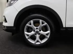 Nissan Qashqai thumbnail 36