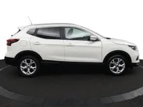 Nissan Qashqai thumbnail 6