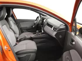 Renault Clio thumbnail 11
