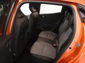 Renault Clio thumbnail 13