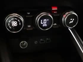 Renault Clio thumbnail 21