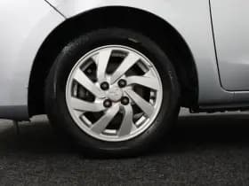 Mitsubishi Space Star thumbnail 12
