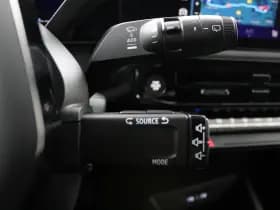 Renault Clio thumbnail 30