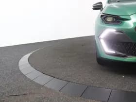 Renault Clio thumbnail 43
