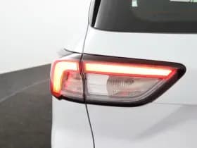 Ford Kuga thumbnail 39