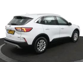 Ford Kuga thumbnail 5