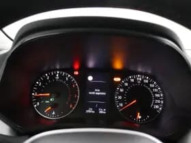 Renault Clio thumbnail 17