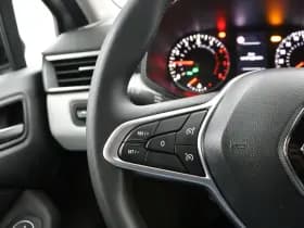 Renault Clio thumbnail 25