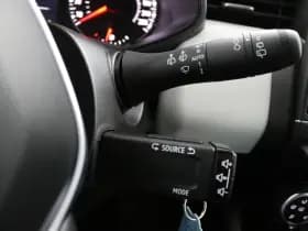 Renault Clio thumbnail 28