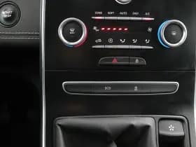 Renault Scénic thumbnail 24