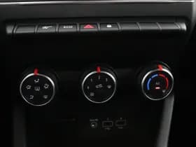Renault Clio thumbnail 20