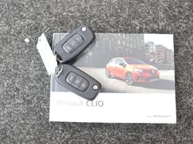 Renault Clio thumbnail 21