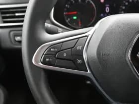 Renault Clio thumbnail 22