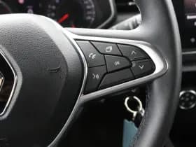 Renault Clio thumbnail 23
