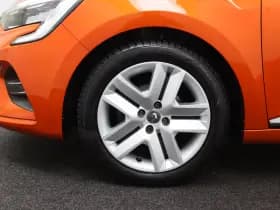 Renault Clio thumbnail 34