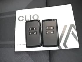 Renault Clio thumbnail 23