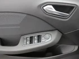 Renault Clio thumbnail 30