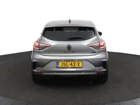 Renault Clio thumbnail 4