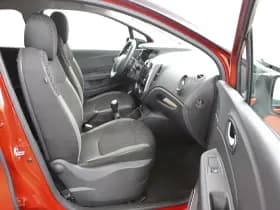 Renault Captur thumbnail 12