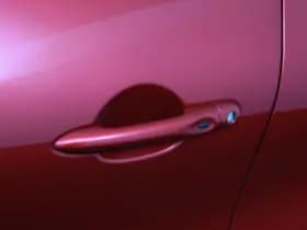 Renault Captur thumbnail 38