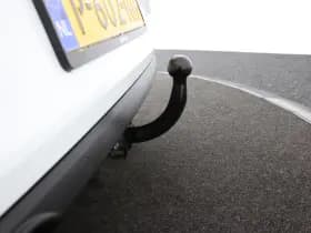 Renault Clio thumbnail 32
